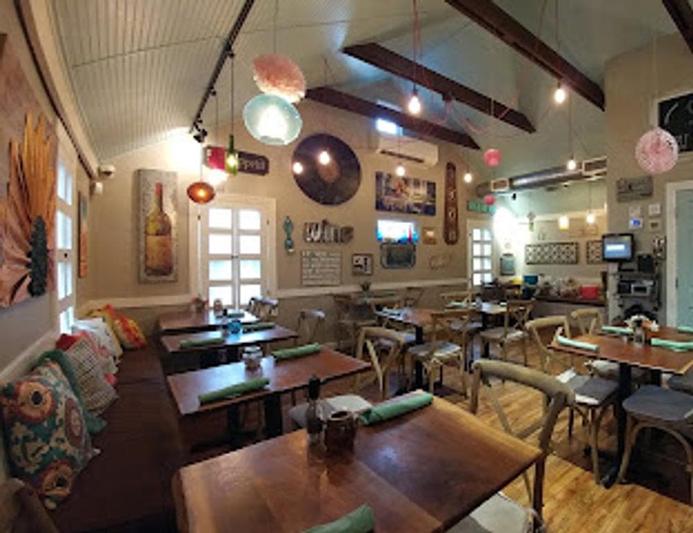 Cozy's Cottage Weddings & Events
