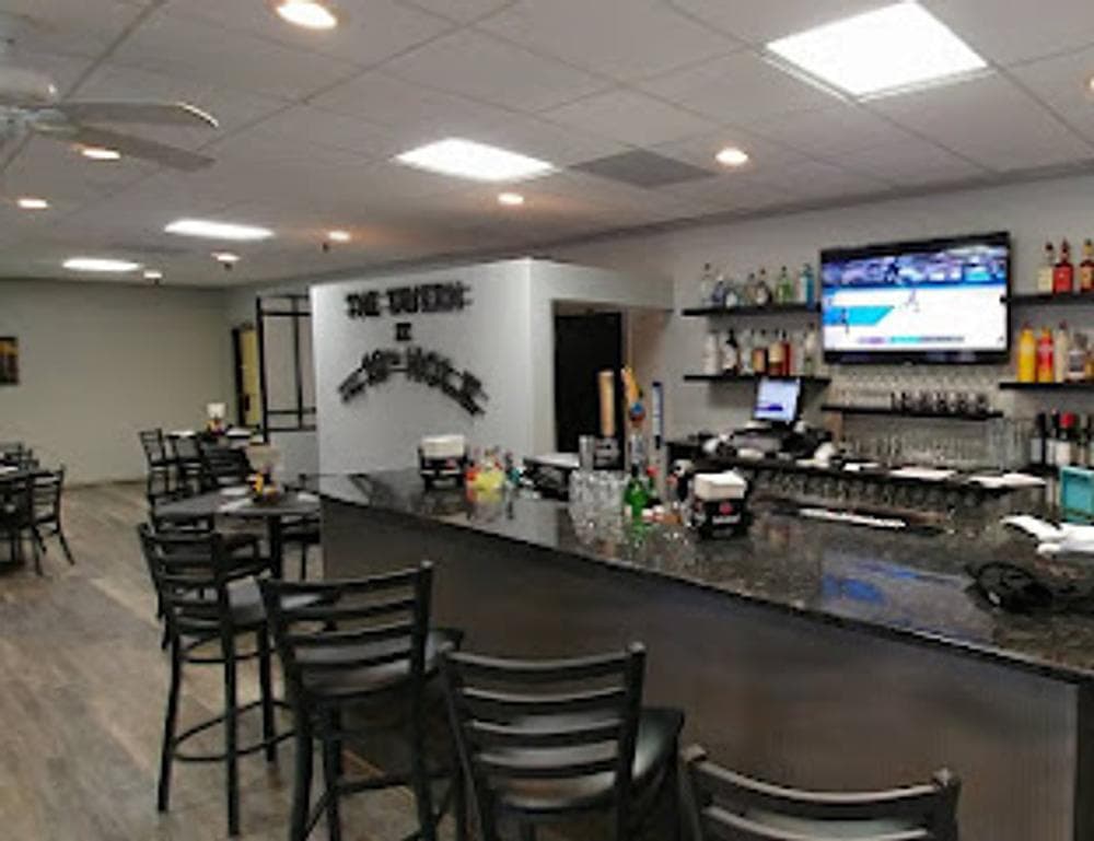 The Tavern at the 19th Hole