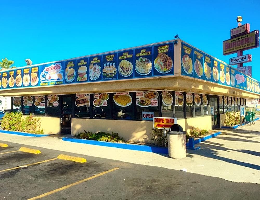 Tam's Burgers #23