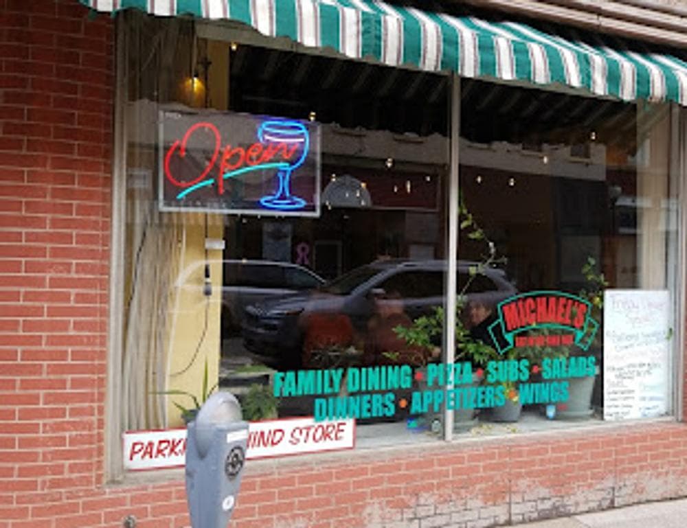 Michael's Pizzeria