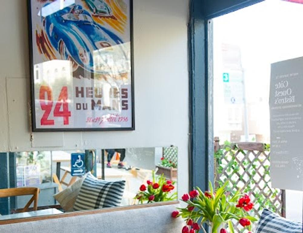 Côte Ouest Bistro