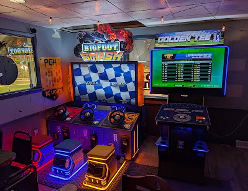 High Water Pub - Leechburg