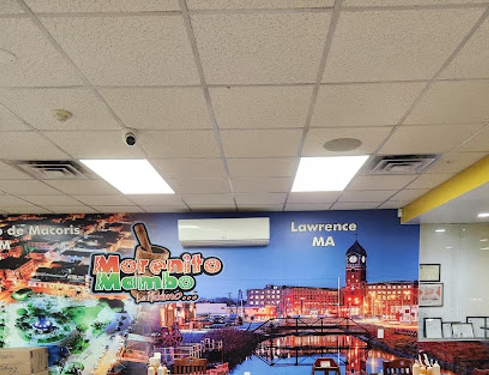 Morenito Mambo - BBQ & Burritos