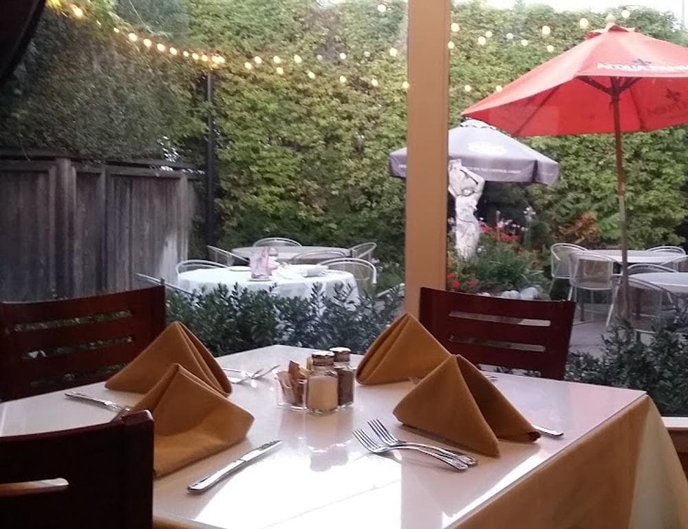 Gino's