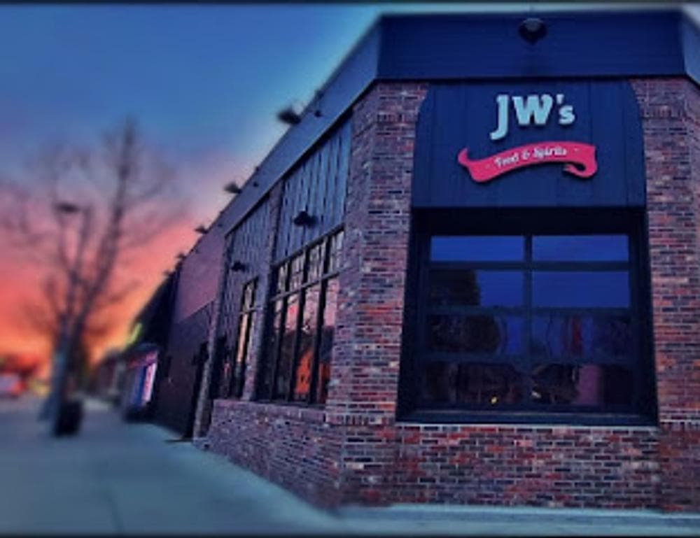 JW's Food & Spirits