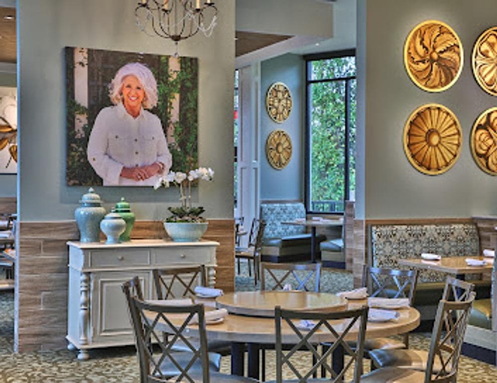Paula Deen's Family Kitchen