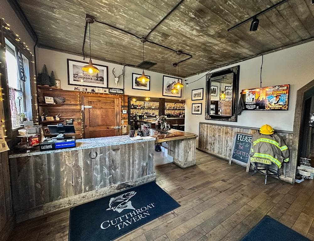 Cutthroat Tavern