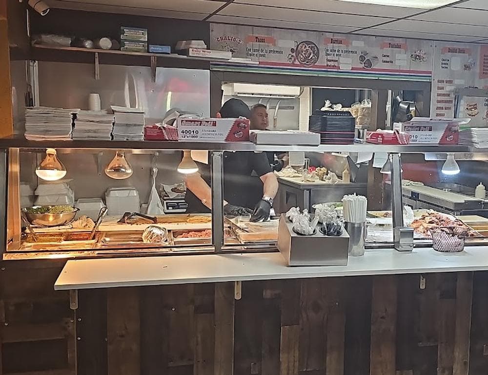 Tacos y Tortas Chalio's