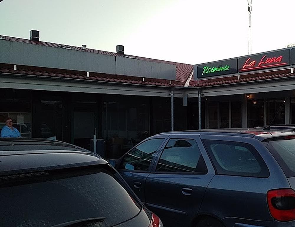 Ristorante La Luna Pizzeria v/MB