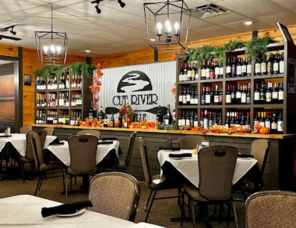 Cut River Grille