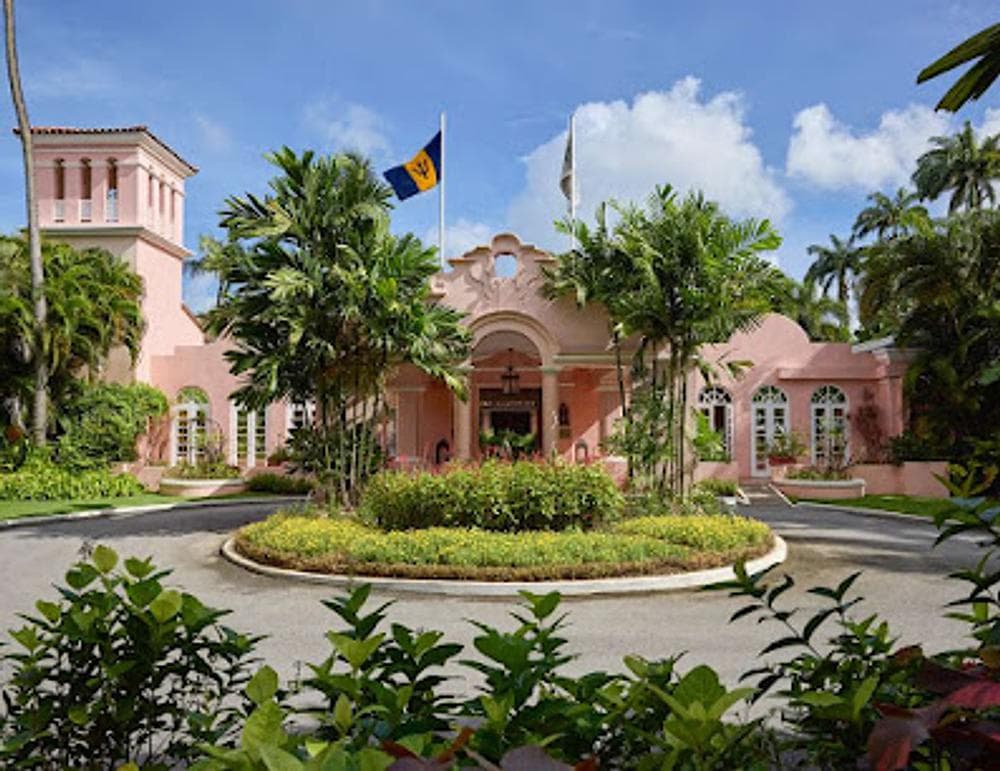 Fairmont Royal Pavilion
