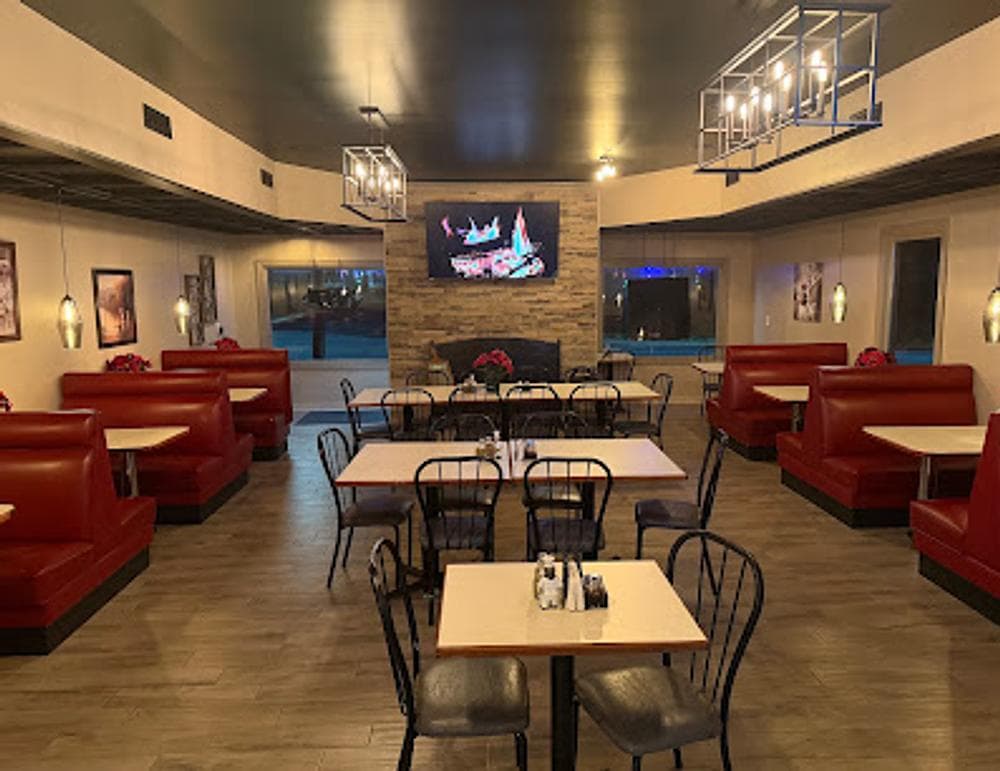 Mama D's Pizza