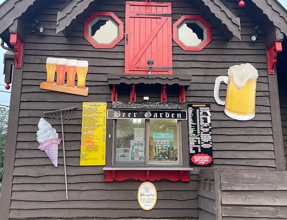 Davy's Hot Dogs and Grill