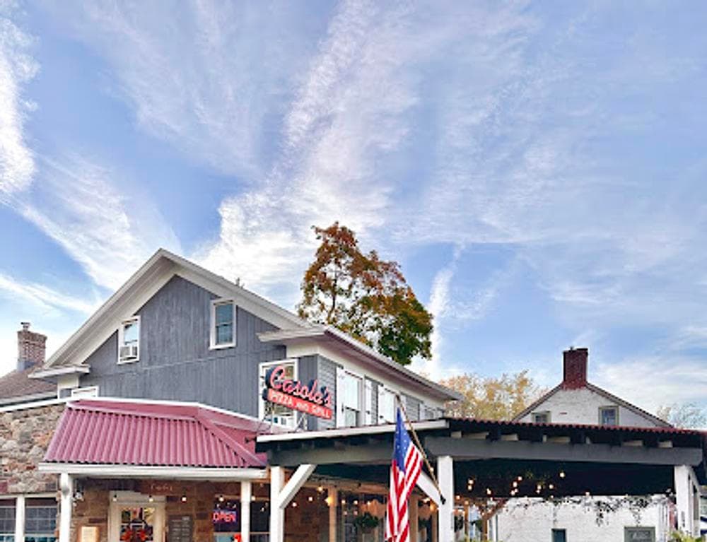 Casola's Pizza & Grill