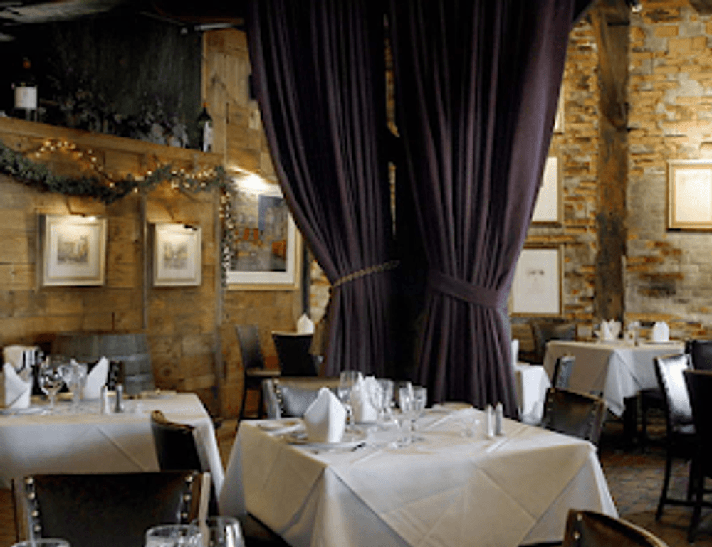 Chez Francois Restaurant & Touche Bistro