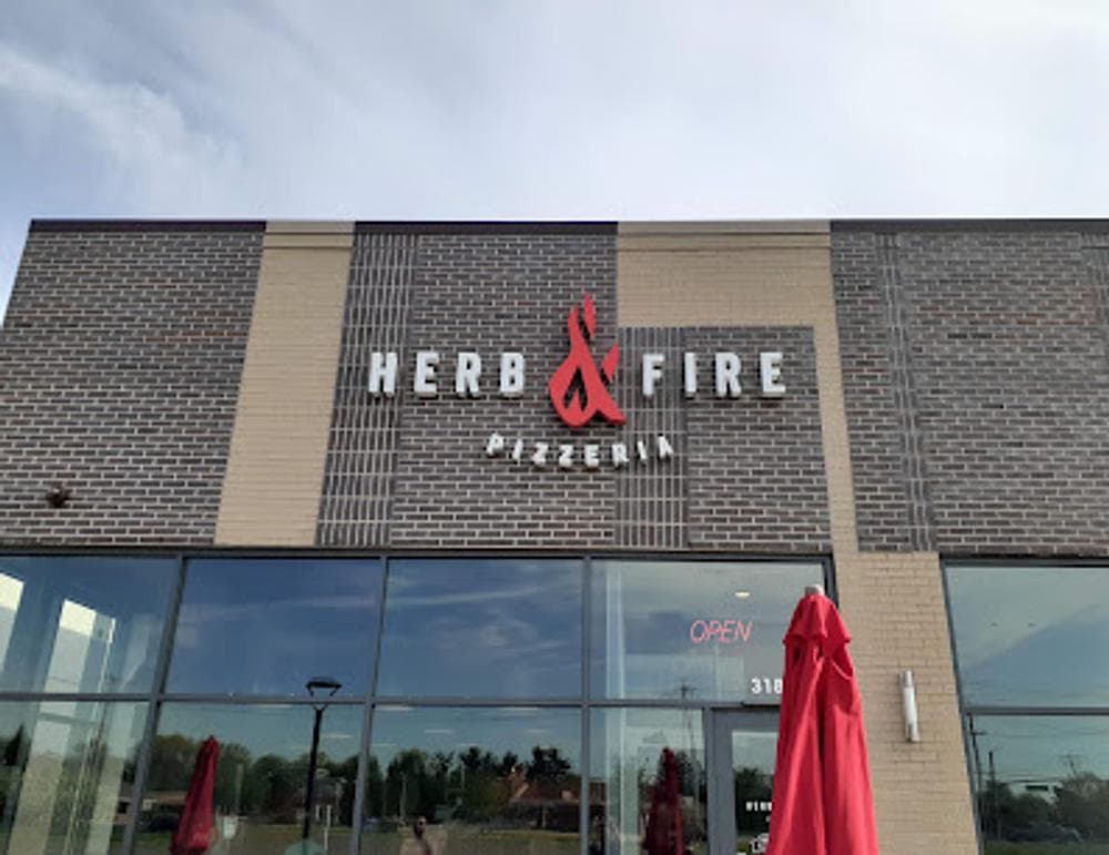 Herb & Fire Pizza Grandville