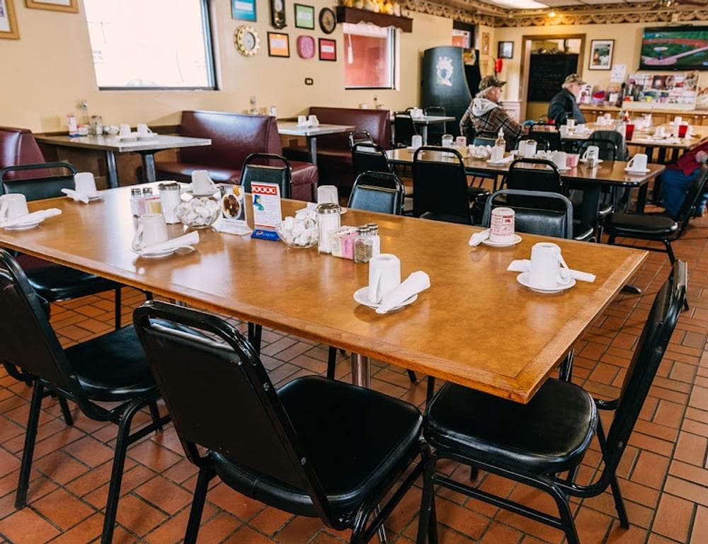 Mr. C's Family Restaurant