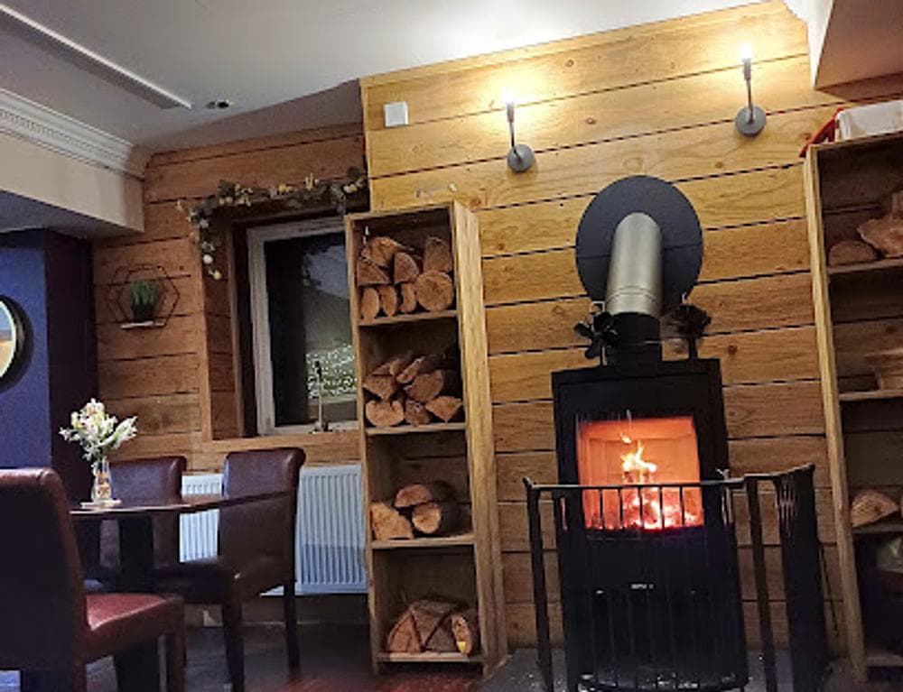 Fagins Bar & Restaurant