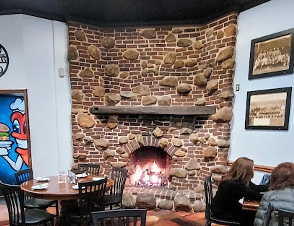 Hennigan's Restaurant and Bar