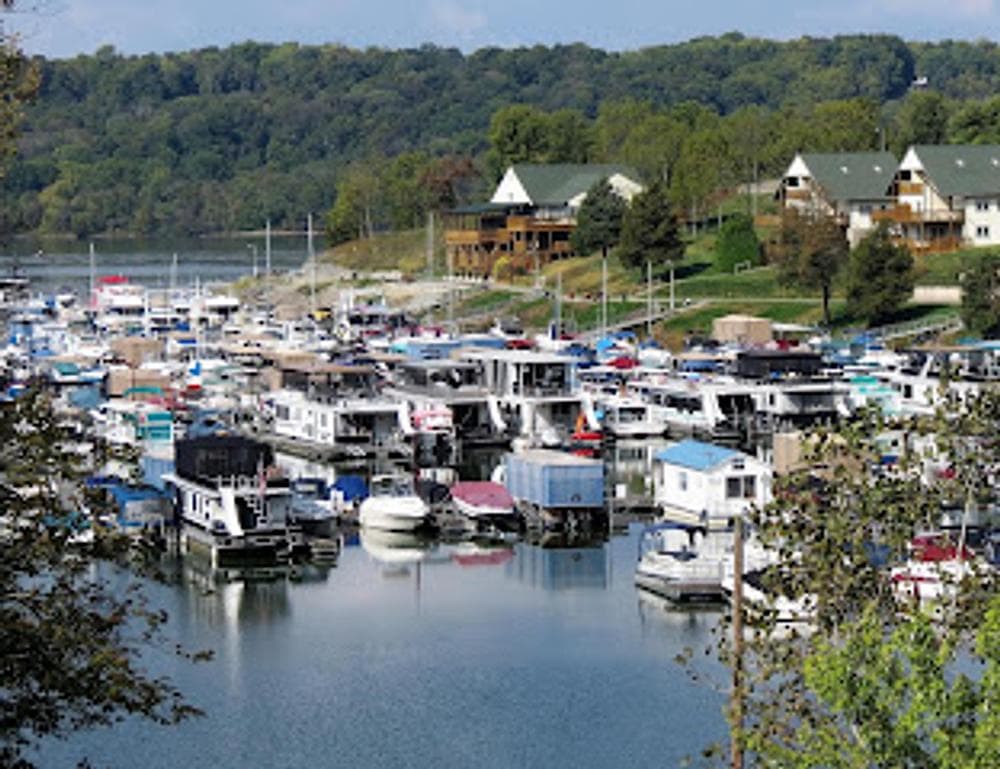 Kent's Harbor & Sagamore Resort