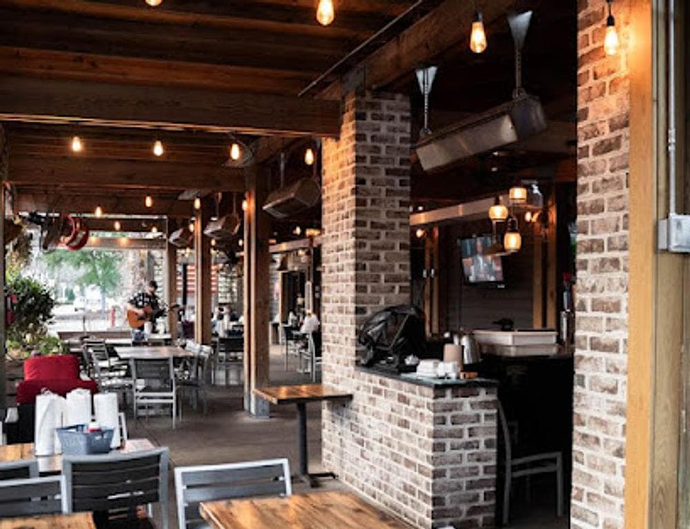 Smoke BBQ Restaurant & Bar