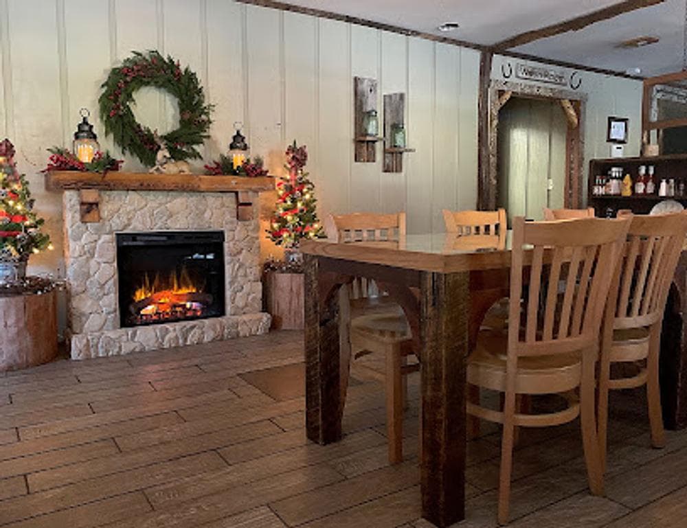 Mountain Holler Steak & Seafood