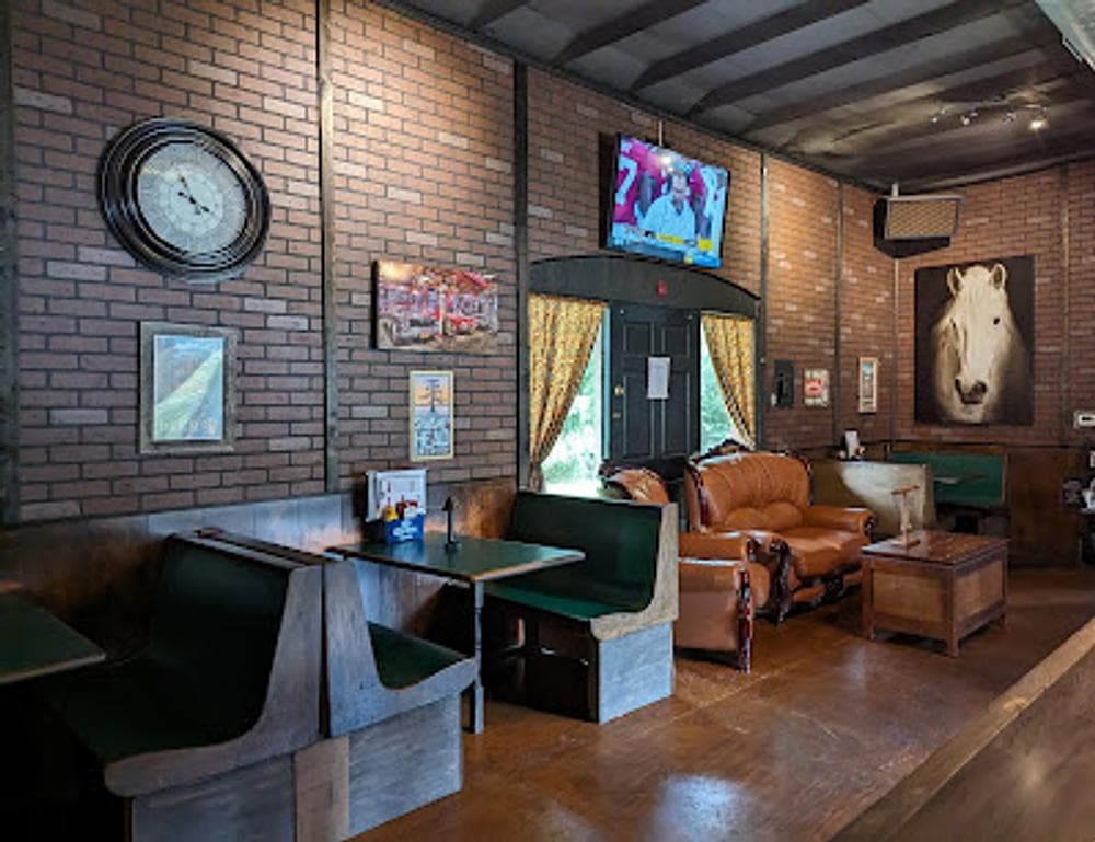 The Depot - Sports Bar