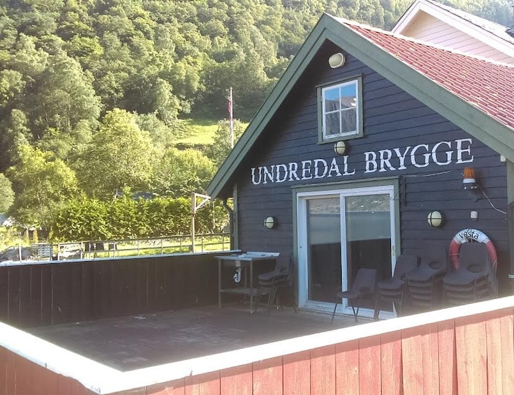 Undredal Brygge Restaurant