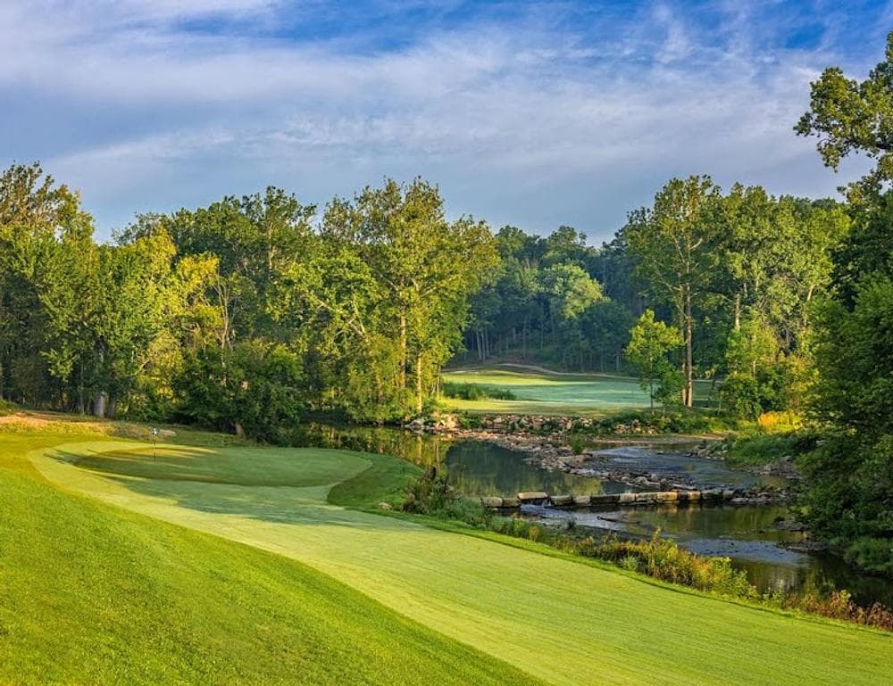 Valley of the Eagles Golf Club