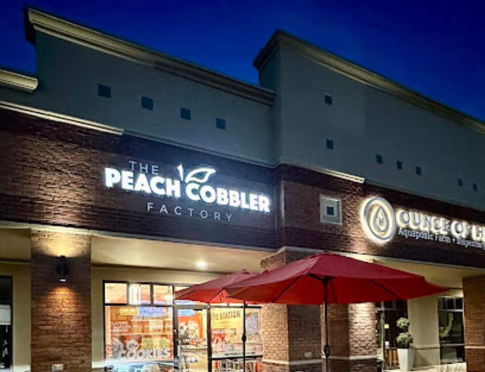Peach Cobbler Factory East Memphis