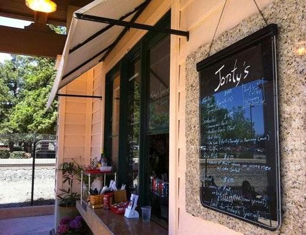 Jonty's Viet Eatery