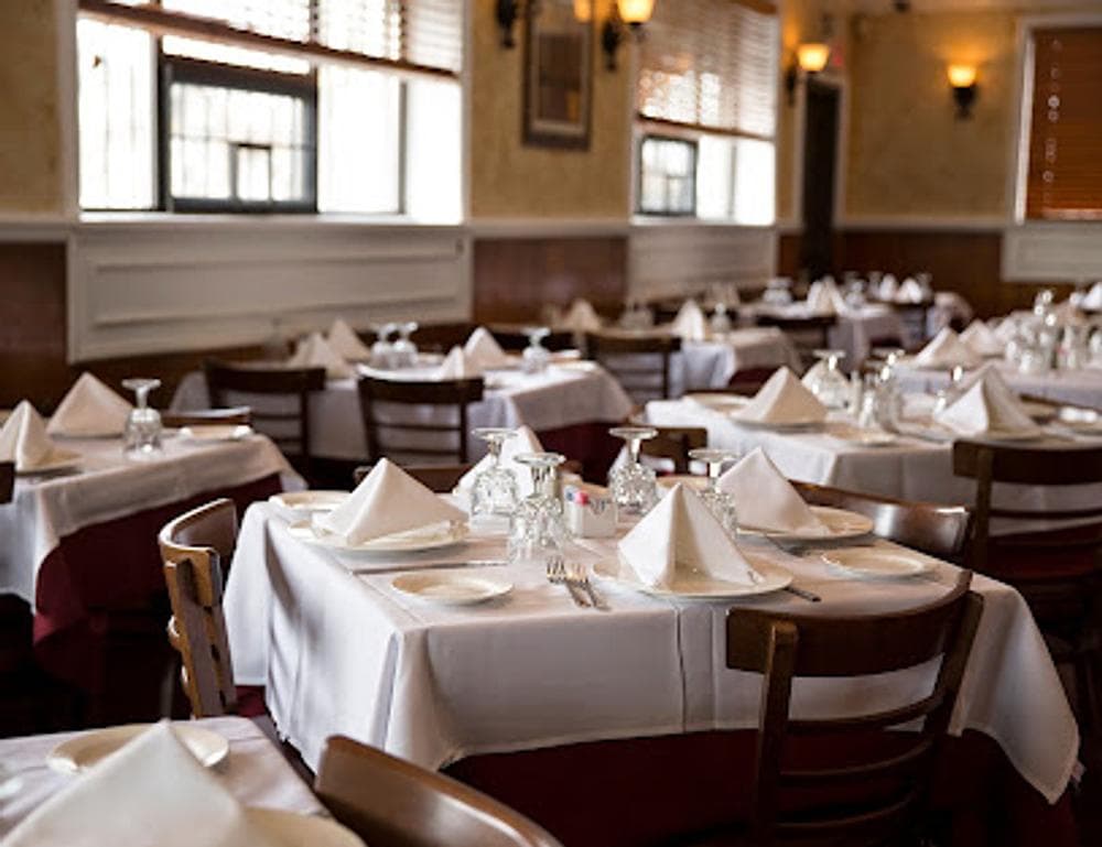 Segovia Restaurant Seafood & Steak