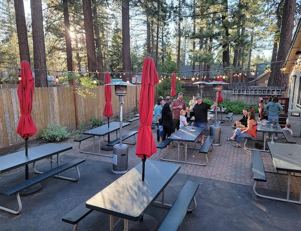 Lake Tahoe Pizza