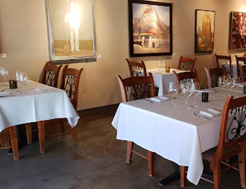 Atlas Bistro