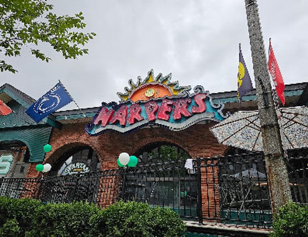 Harper's Restaurant & Brew Pub