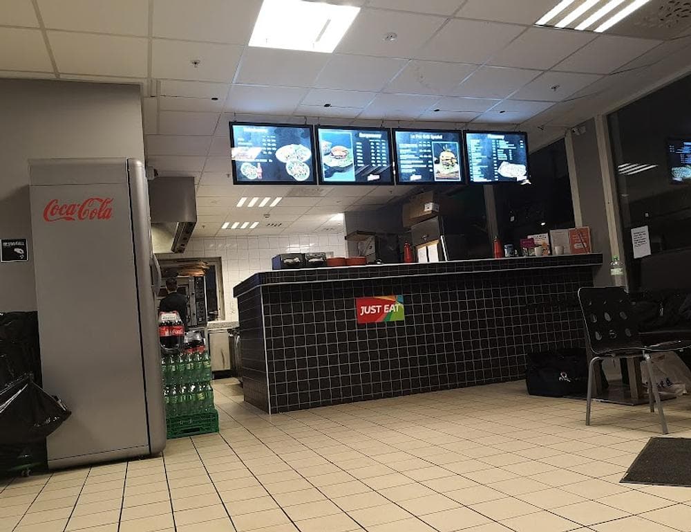 La Paz Grill