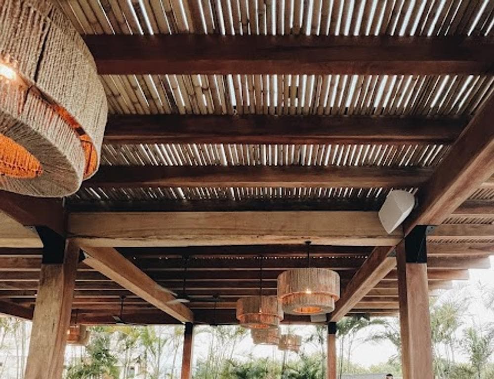 The Pool Club - Belize