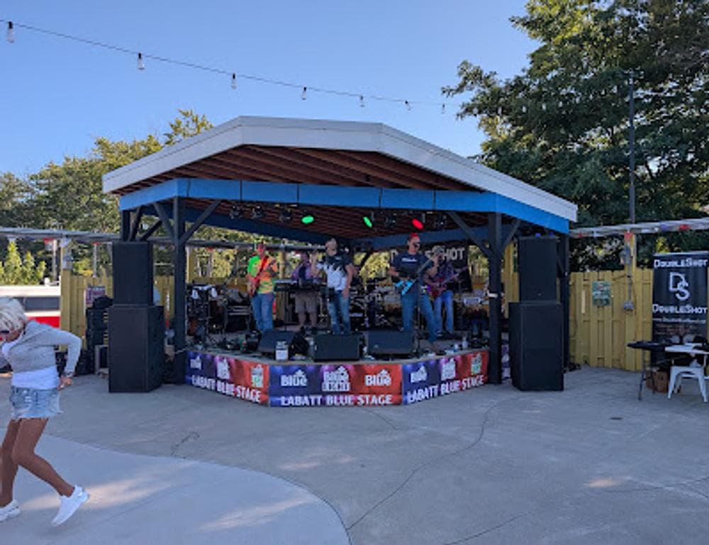 The Beach Club at Mickey Rats