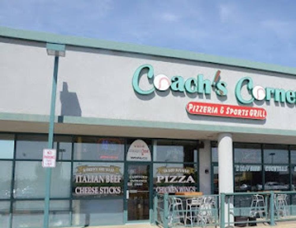 Coach's Corner Pizzeria & Sports Grill