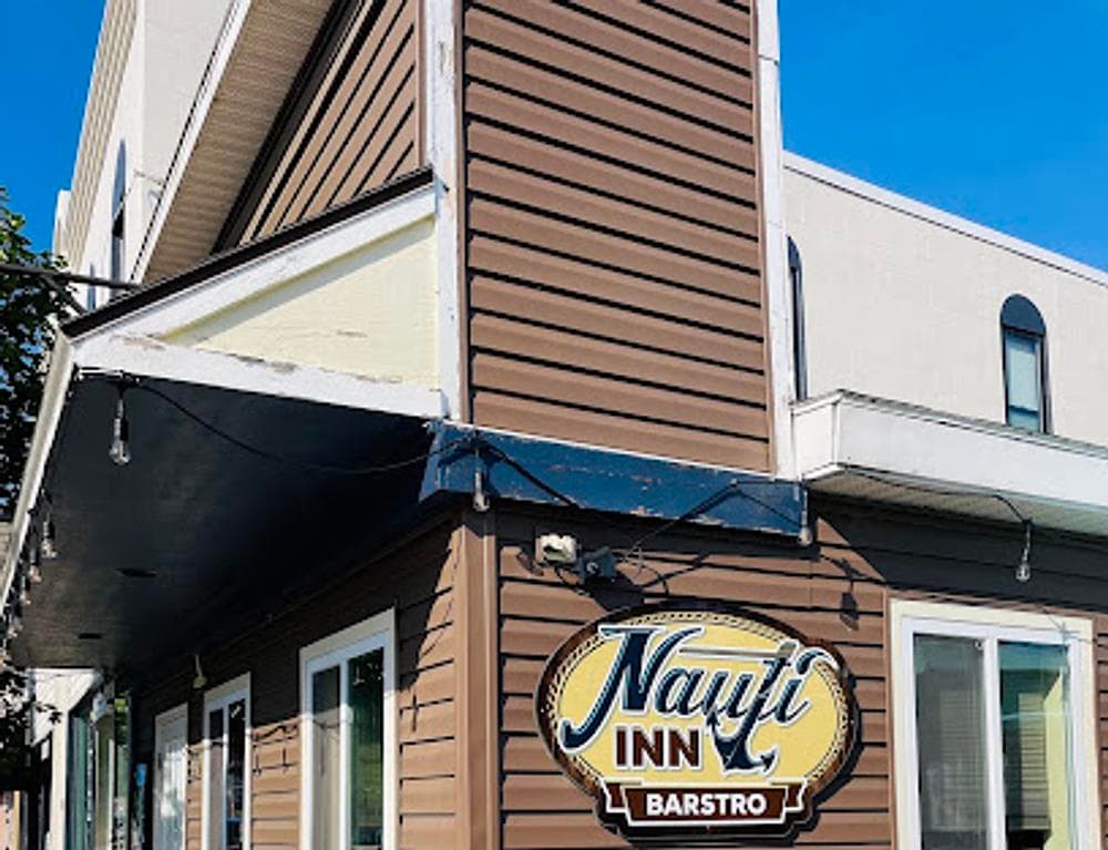 Nauti Inn Barstro