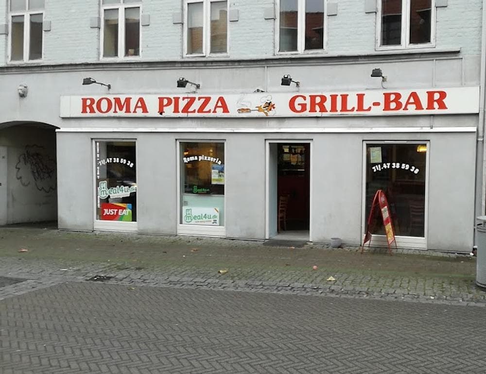 Roma Pizzeria & Steakhouse