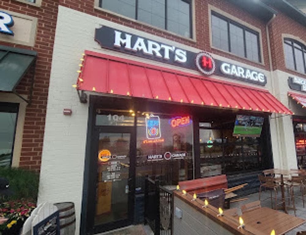 Hart's Garage