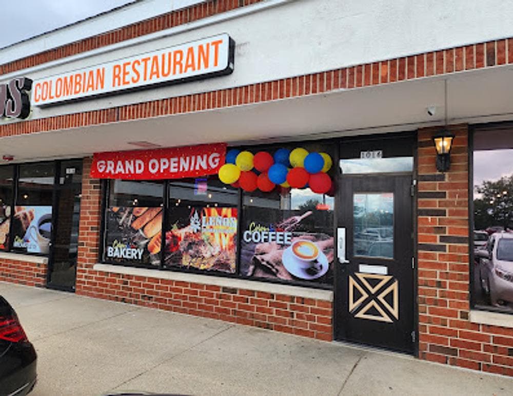 Leños Colombian Restaurant