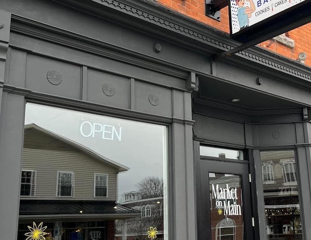 Akron Market on Main