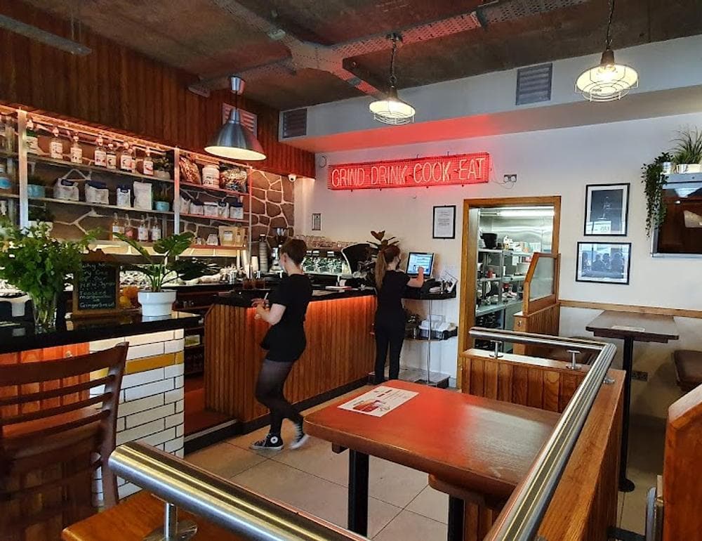 The Growler Taphouse & Kitchen