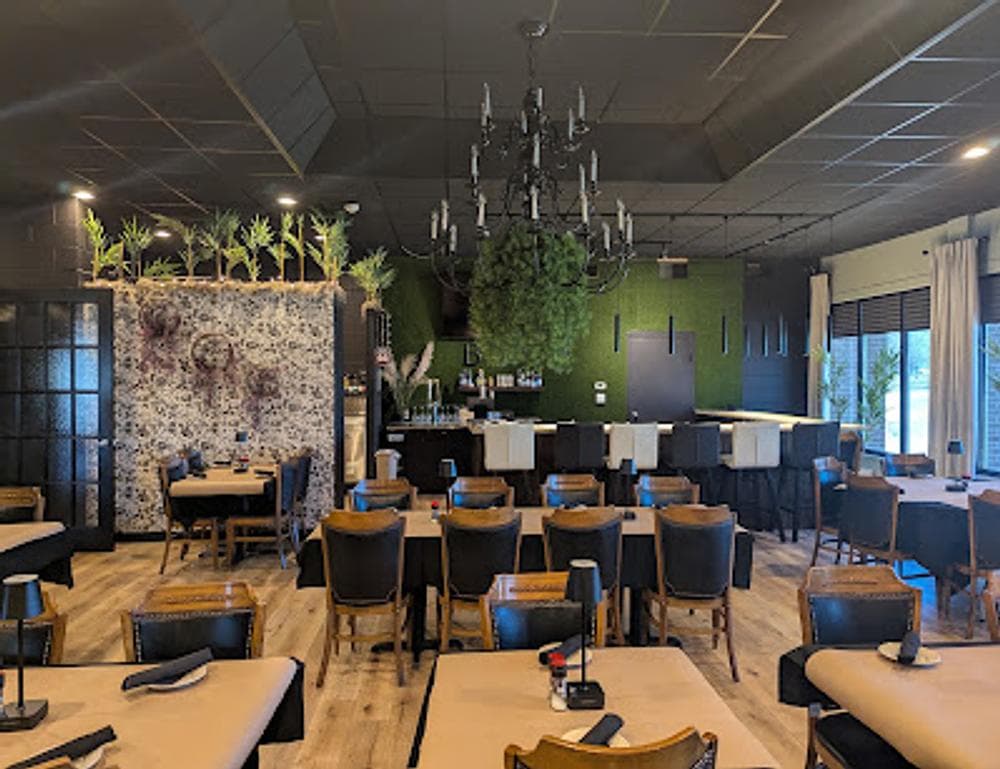 Helen's On the Green