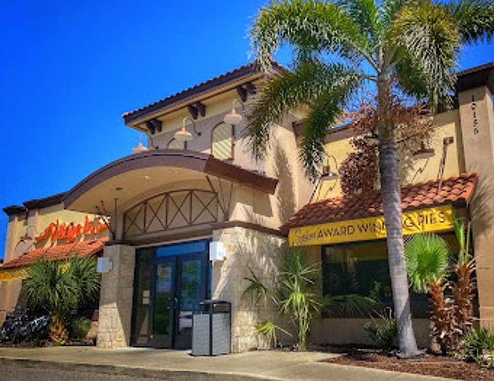 Village Inn - Bay Pines Breakfast