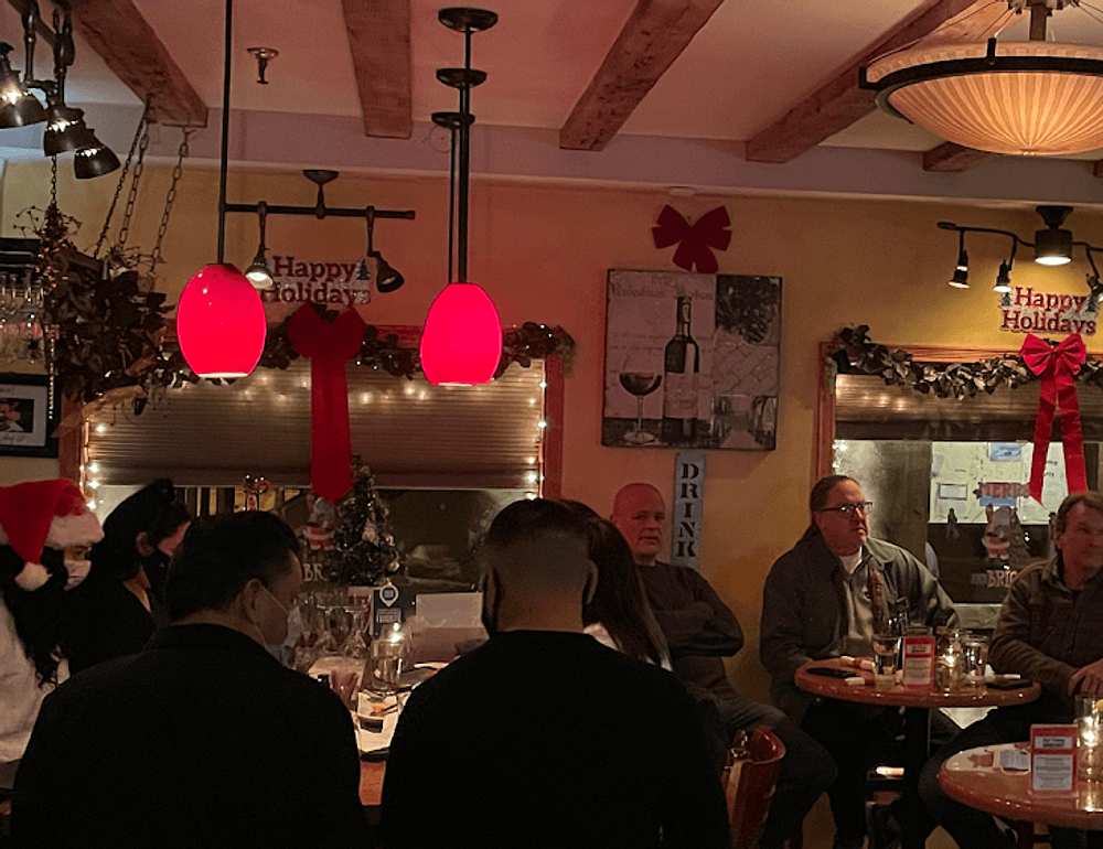 Canyon Bistro & Wine Bar
