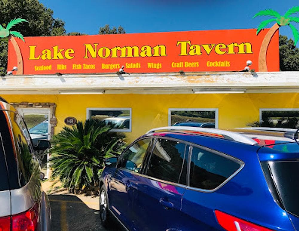 Lake Norman Tavern
