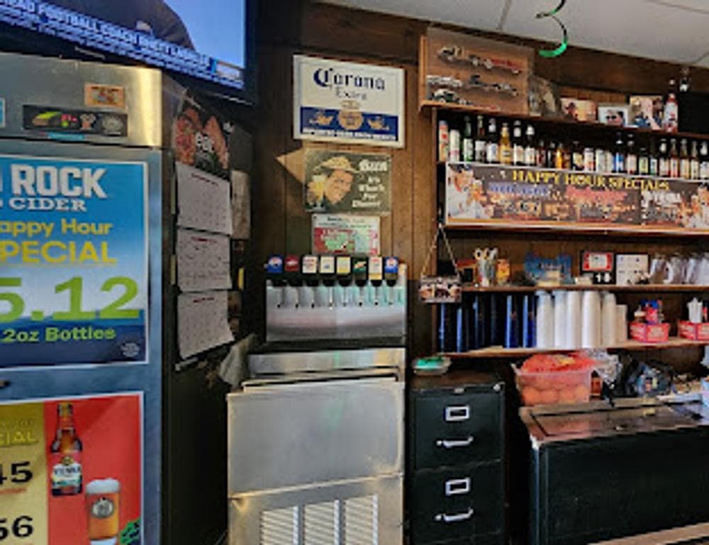 Canipe Brothers Bar & Grill